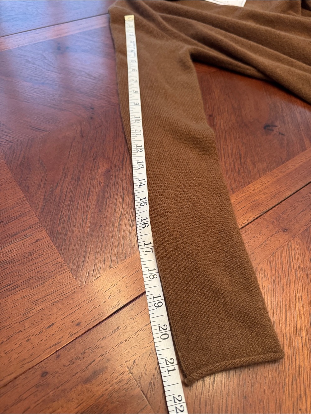 Magaschoni Brown 100% CashmereTurtleneck Sweater - Picture 7 of 9